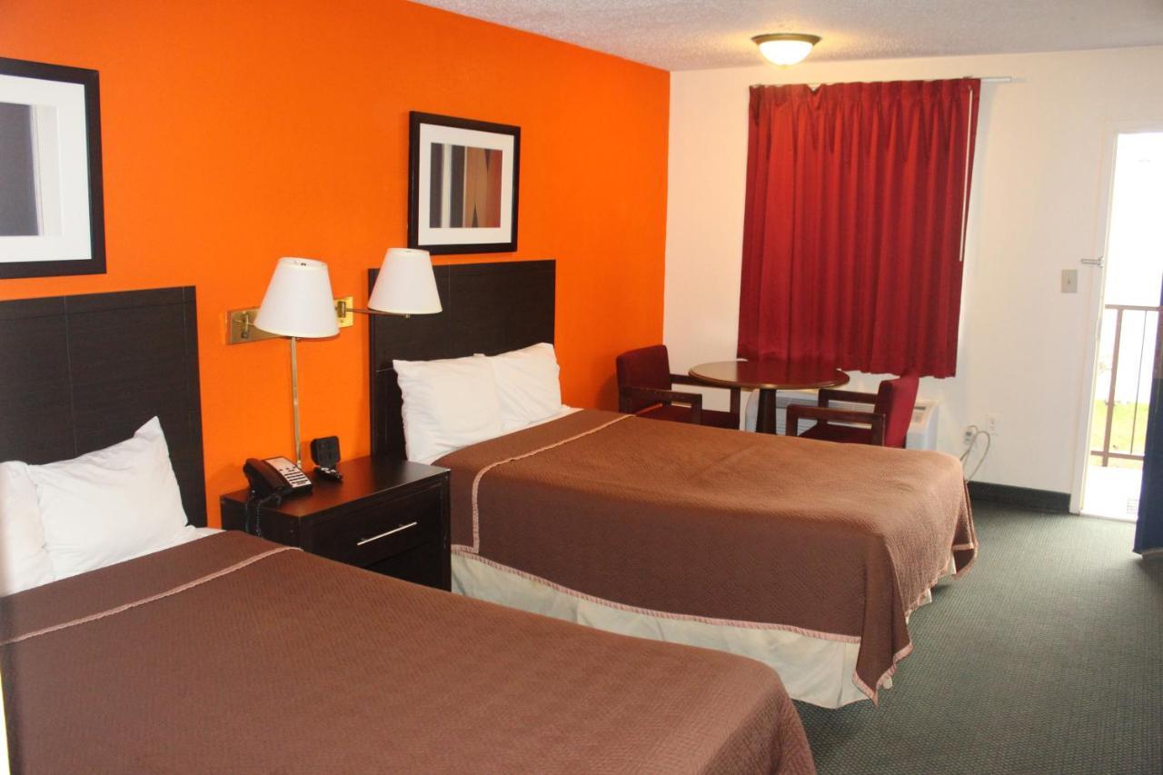 Americas Best Value Inn - Fredericksburg North Exterior foto